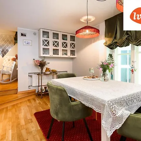 Rueuetli Residents 28-5 Apartment
