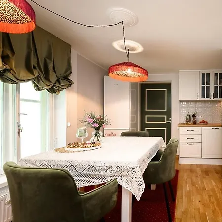 Rueuetli Residents 28-5 Apartment